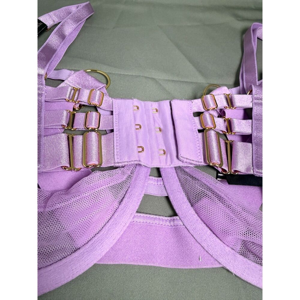 NWT Victoria Secret Sexy Strappy Caged Open Cup Demi Bra in Lilac size 34DD - Picture 8 of 10